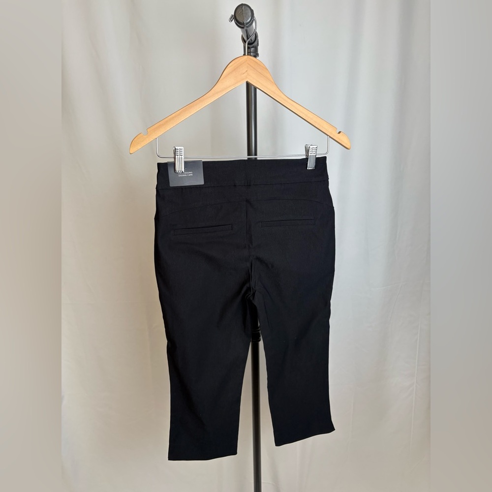 RW&CO Black Capri Leggings